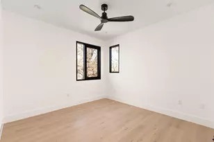 1610 Harvey St, Austin, TX 78702 - Photo 28
