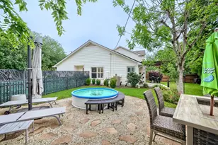 302 Ryan Ln, Georgetown, TX 78628 - Photo 16