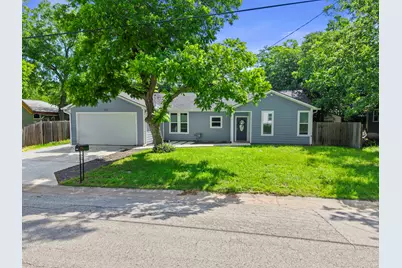 700 S Church Street, Lockhart, TX 78644 - Photo 1