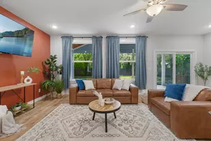 700 S Church St, Lockhart, TX 78644 - Photo 4