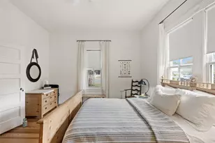 303 W College St, Fredericksburg, TX 78624 - Photo 28