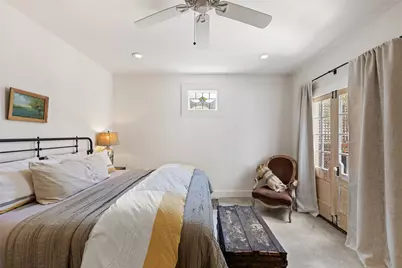 303 W College Street, Fredericksburg, TX 78624 - Photo 20