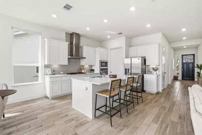104 Corbin Avenue, Georgetown, TX 78628 - Photo 10