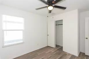 544 Rancho Del Cielo Loop, Jarrell, TX 76537 - Photo 22