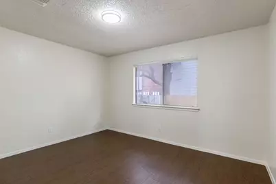 1915 Prairie Knoll Court #B, Austin, TX 78758 - Photo 6