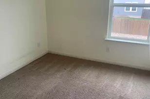 712 Cleary Ln, Jarrell, TX 76537 - Photo 16