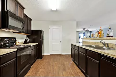 712 Cleary Lane, Jarrell, TX 76537 - Photo 4