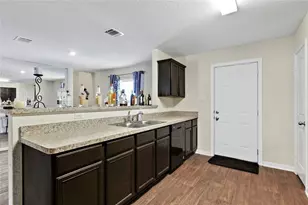 712 Cleary Ln, Jarrell, TX 76537 - Photo 10