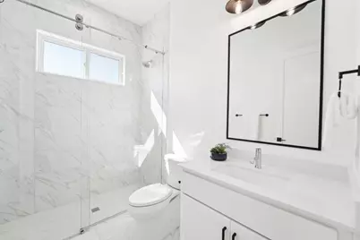 116 Mitchell Creek Drive, Horseshoe Bay, TX 78657 - Photo 22