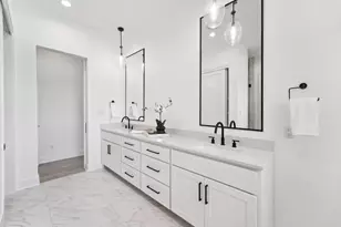 116 Mitchell Creek Dr, Horseshoe Bay, TX 78657 - Photo 18