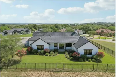 116 Mitchell Creek Drive, Horseshoe Bay, TX 78657 - Photo 10