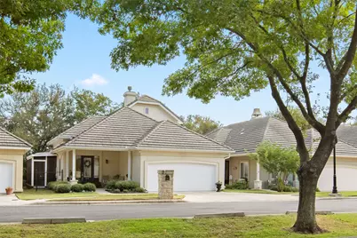 2216 Garden Court, San Marcos, TX 78666 - Photo 2