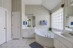 2023 Kimbrook Dr, Round Rock, TX 78681 - Photo 16