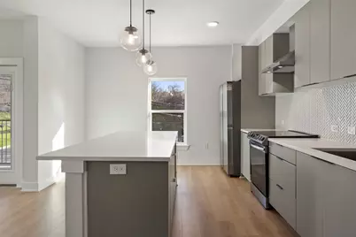 2500 Longview Street #222, Austin, TX 78705 - Photo 8