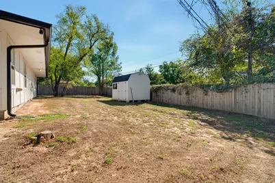 2205 Murray Avenue, Rockdale, TX 76567 - Photo 30
