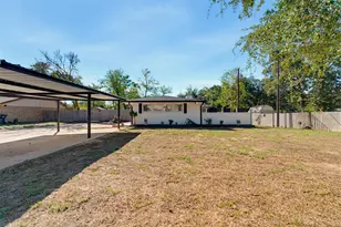 2205 Murray Ave, Rockdale, TX 76567 - Photo 1