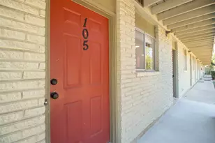 806 E 13th St, Georgetown, TX 78626 - Photo 12