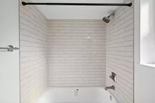 806 E 13th St, Georgetown, TX 78626 - Photo 30