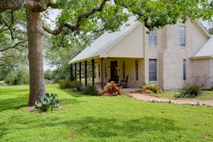 364 Nameless Rd, Driftwood, TX 78619 - Photo 4