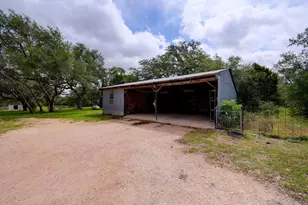 364 Nameless Rd, Driftwood, TX 78619 - Photo 30