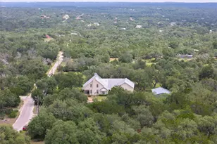 364 Nameless Rd, Driftwood, TX 78619 - Photo 32
