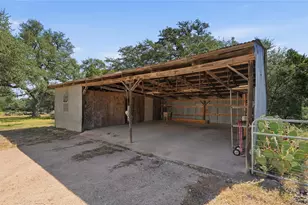 364 Nameless Rd, Driftwood, TX 78619 - Photo 10