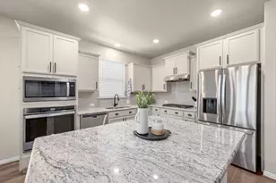 19820 E Rhiannon Ln, Pflugerville, TX 78660 - Photo 6