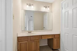 6700 Shiner St, Austin, TX 78729 - Photo 12