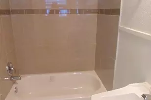 912 W 22nd 1/2 St, Austin, TX 78705 - Photo 6