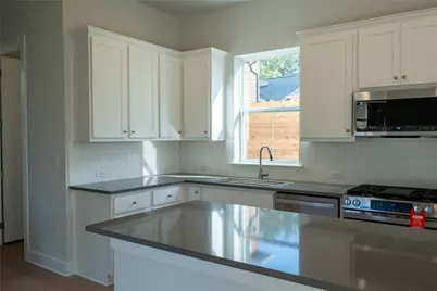 2705 Wilson Street, Austin, TX 78704 - Photo 6
