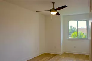 300 Tesla Circle Circle, Austin, TX 78681 - Photo 14