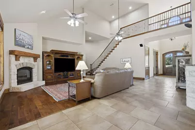 438 Patricia Road, Georgetown, TX 78628 - Photo 8