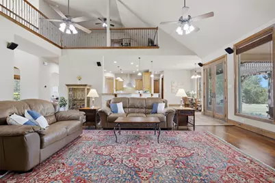 438 Patricia Road, Georgetown, TX 78628 - Photo 6