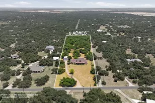438 Patricia Rd, Georgetown, TX 78628 - Photo 2