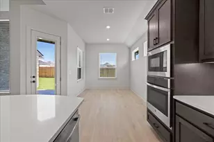 135 Kapok St, Buda, TX 78610 - Photo 10