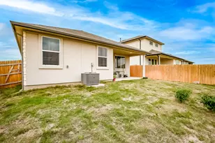 908 Vogel Dr, Georgetown, TX 78626 - Photo 24