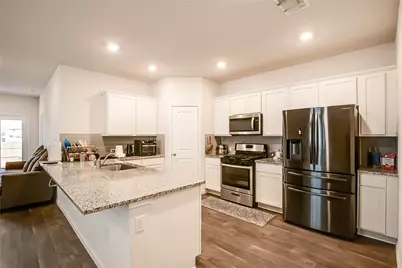 908 Vogel Dr, Georgetown, TX 78626 - Photo 8