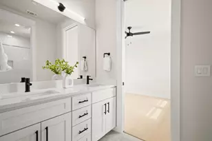 2720 Bristol Dr, Austin, TX 78723 - Photo 22