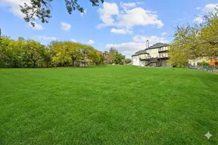 9708 Big View Dr, Austin, TX 78730 - Photo 24