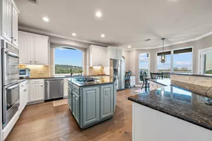 9708 Big View Dr, Austin, TX 78730 - Photo 10