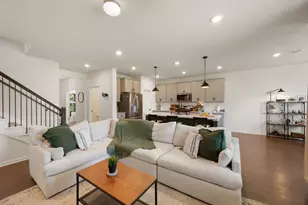 229 Long Canyon Ln, Georgetown, TX 78628 - Photo 8