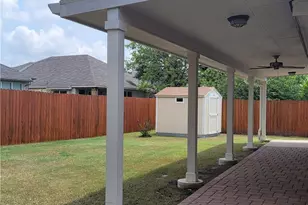 208 Hummingbird Ln, Leander, TX 78641 - Photo 18