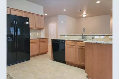 208 Hummingbird Lane, Leander, TX 78641 - Photo 6