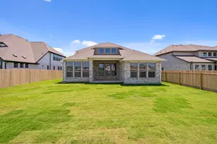 229 Pacific Grove Cir, Liberty Hill, TX 78642 - Photo 32