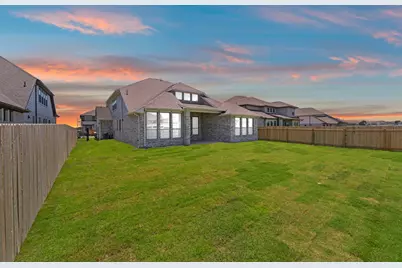 229 Pacific Grove Circle, Liberty Hill, TX 78642 - Photo 30