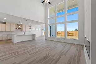 301 Sheepdog Dr, Liberty Hill, TX 78642 - Photo 4