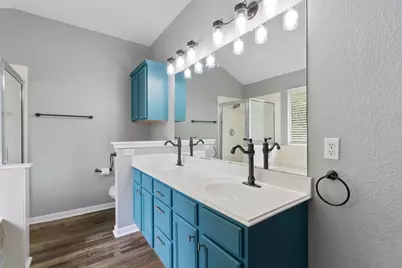 709 Sparkling Brook Lane, Leander, TX 78641 - Photo 22