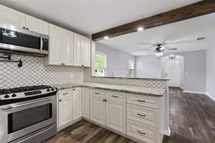 709 Sparkling Brook Ln, Leander, TX 78641 - Photo 12