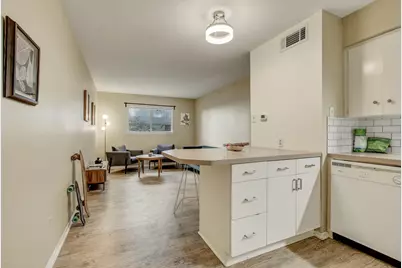803 W 28th Street #103, Austin, TX 78705 - Photo 6