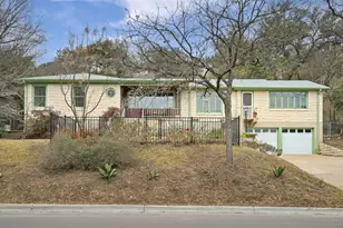 4804 Balcones Dr, Austin, TX 78731 - Photo 2